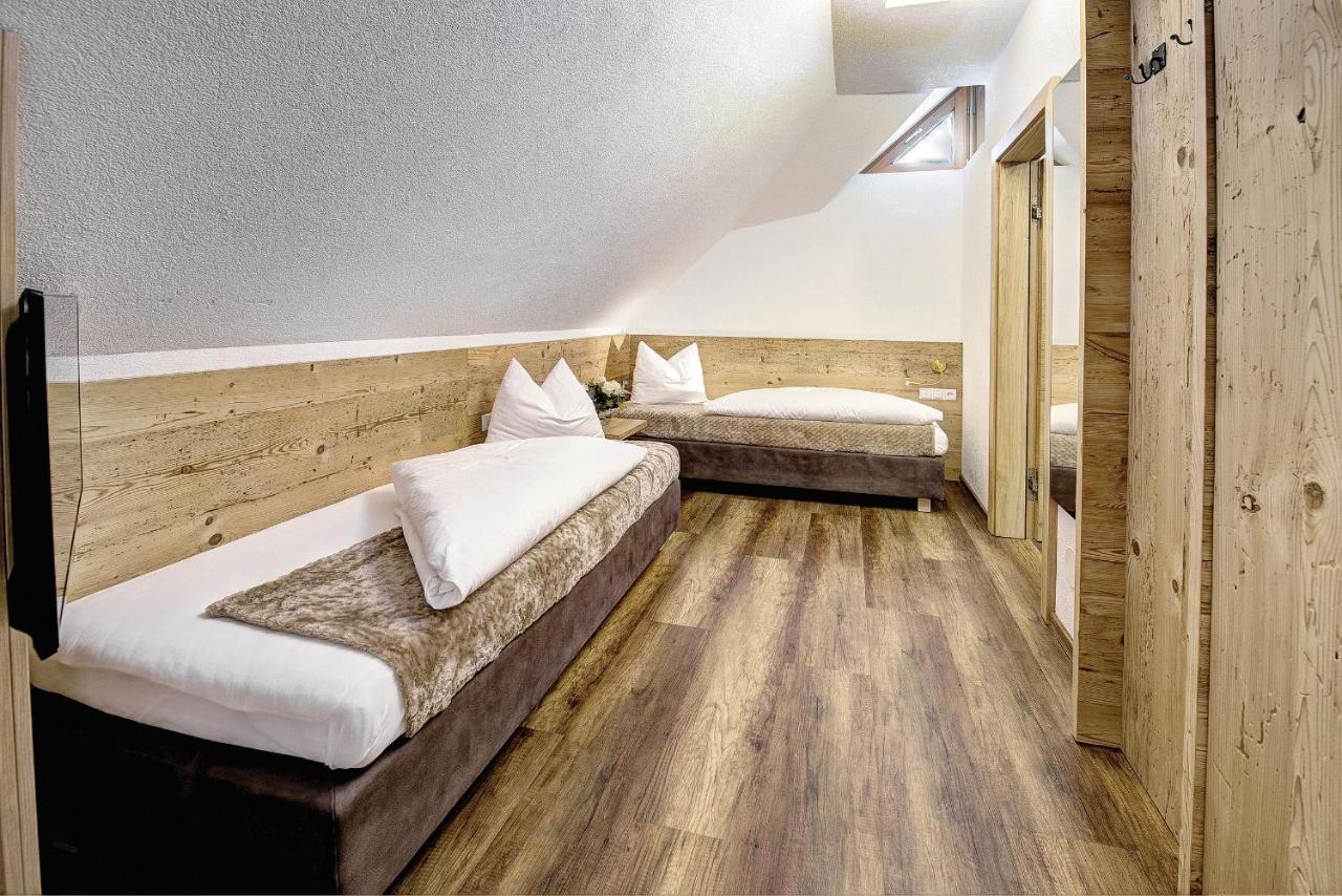 Hotel Ferienglueck Ішгль Екстер'єр фото