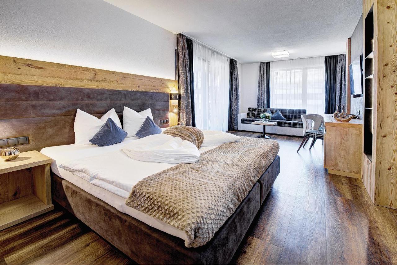Hotel Ferienglueck Ішгль Екстер'єр фото