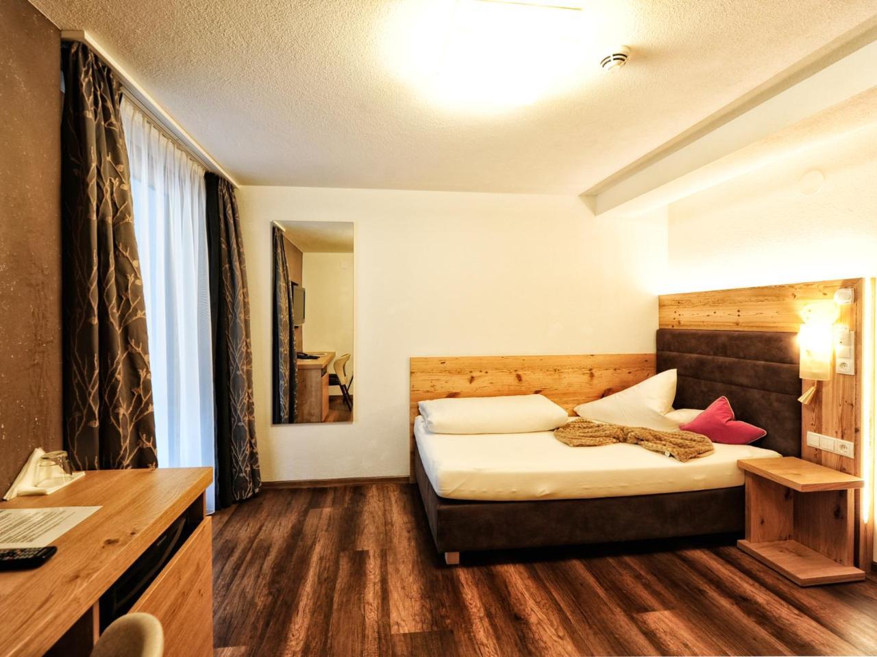 Hotel Ferienglueck Ішгль Екстер'єр фото