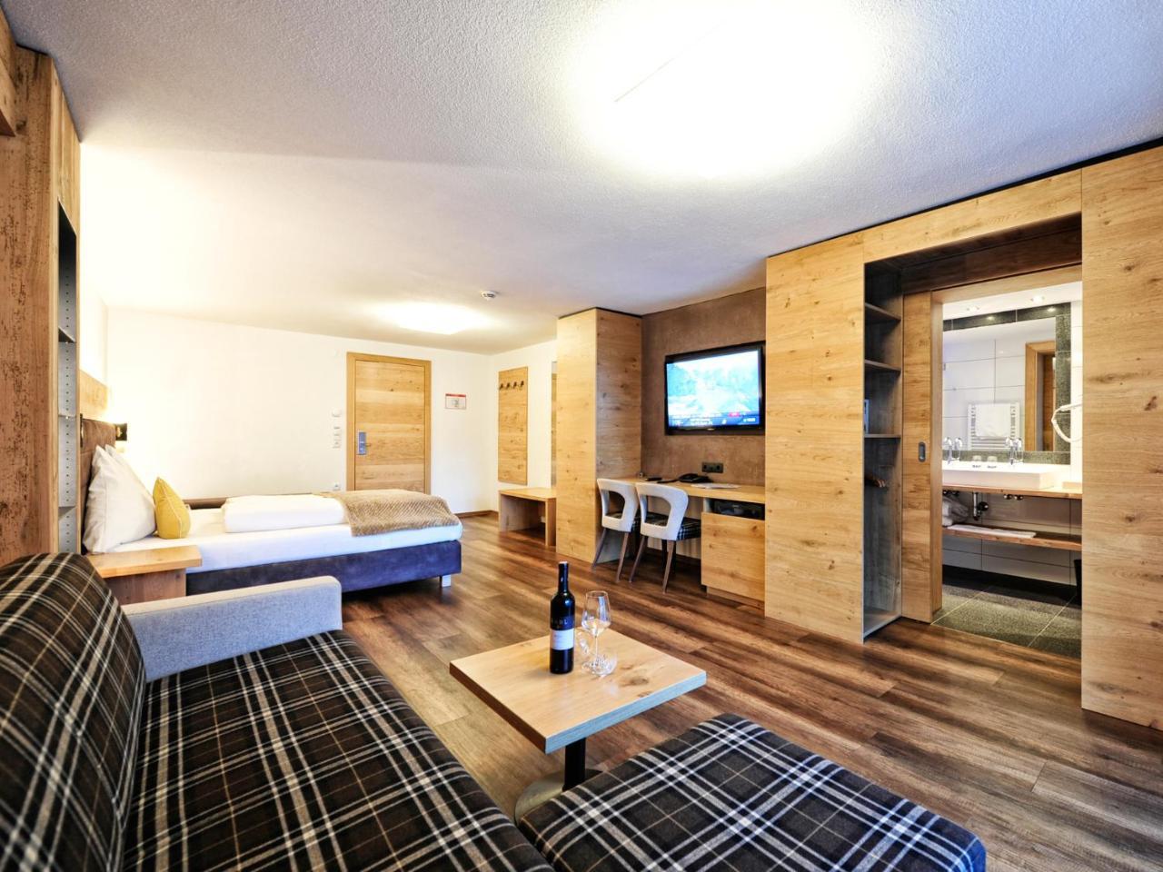 Hotel Ferienglueck Ішгль Екстер'єр фото